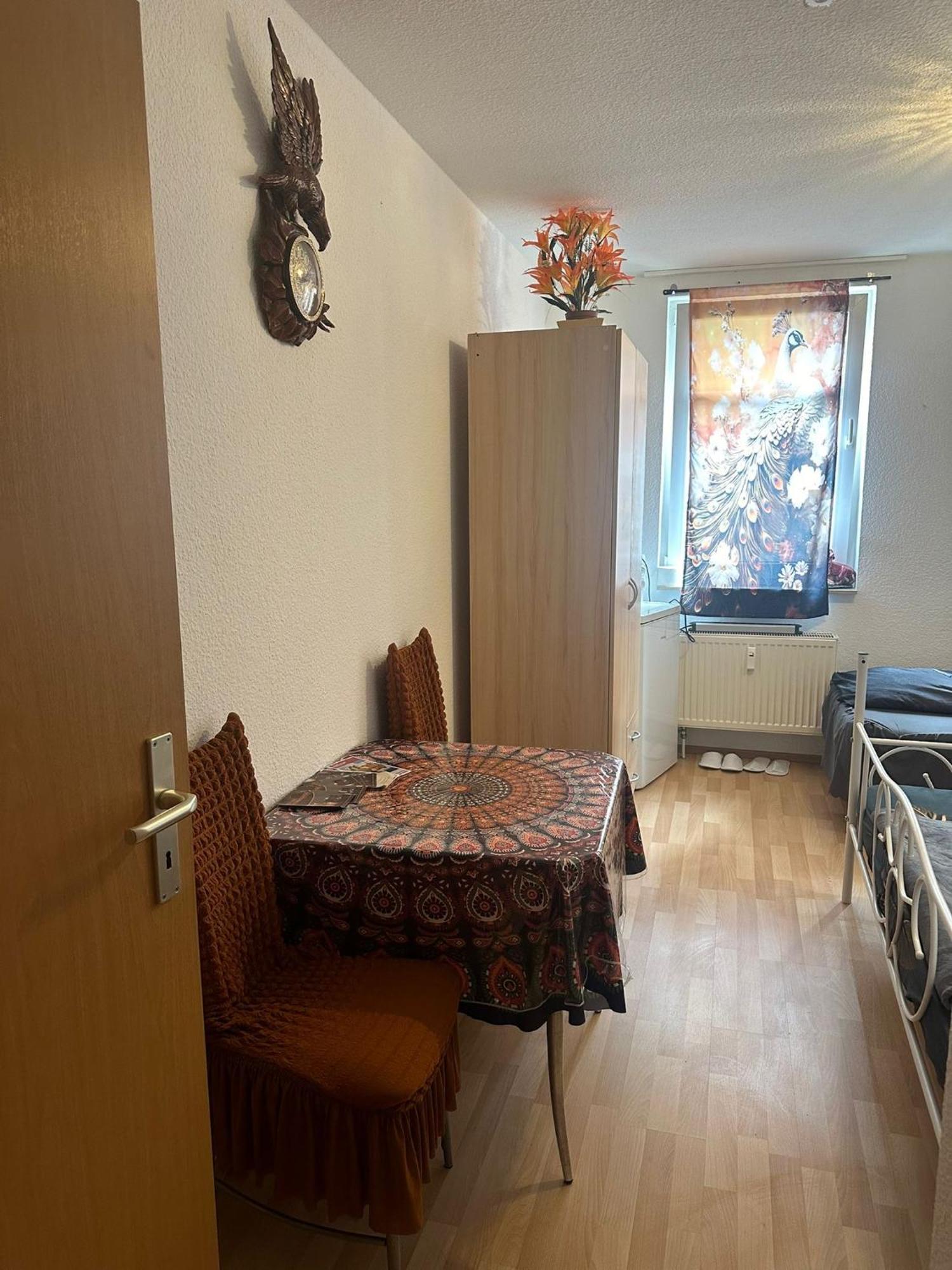 Ferienzimmer Healing Und Montuerwohnung Weissenfels Luaran gambar