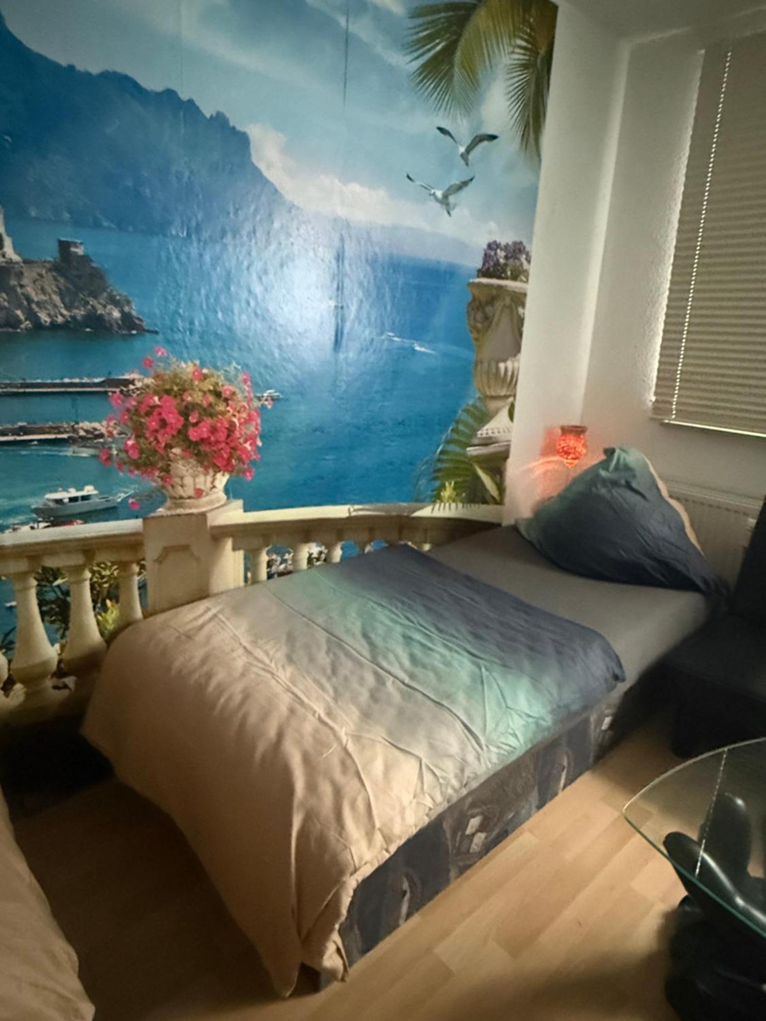 Ferienzimmer Healing Und Montuerwohnung Weissenfels Luaran gambar