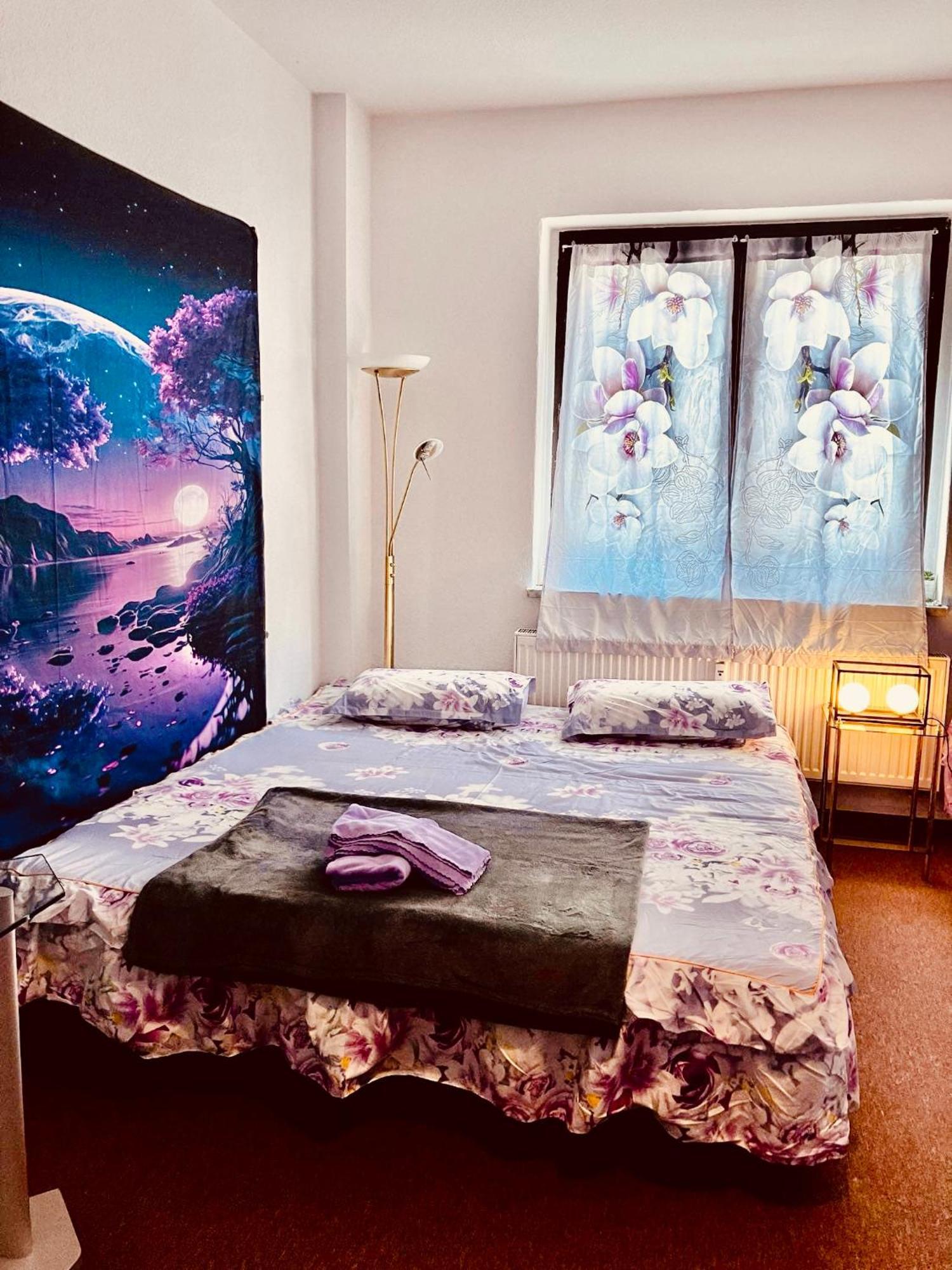 Ferienzimmer Healing Und Montuerwohnung Weissenfels Luaran gambar