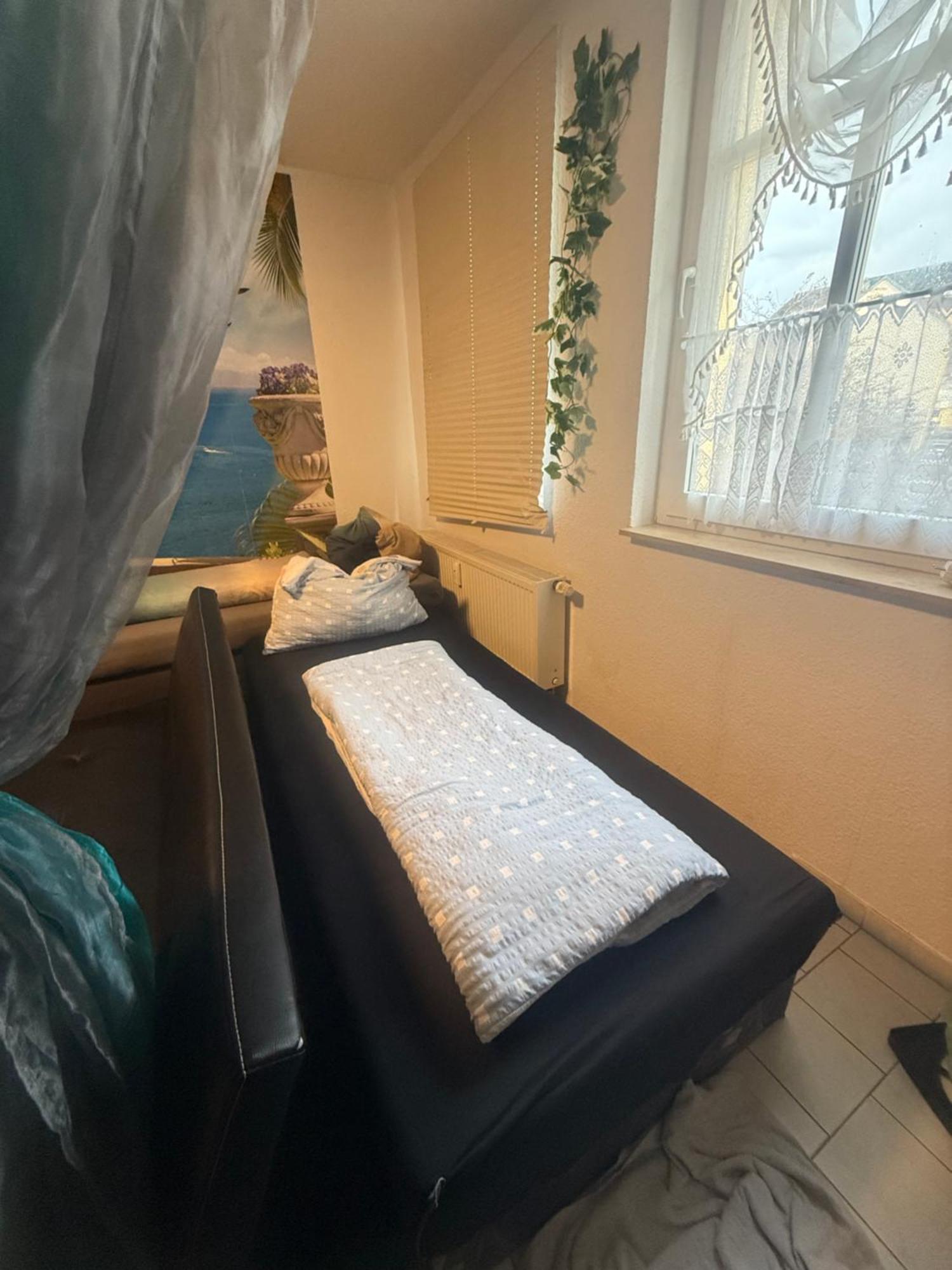 Ferienzimmer Healing Und Montuerwohnung Weissenfels Luaran gambar